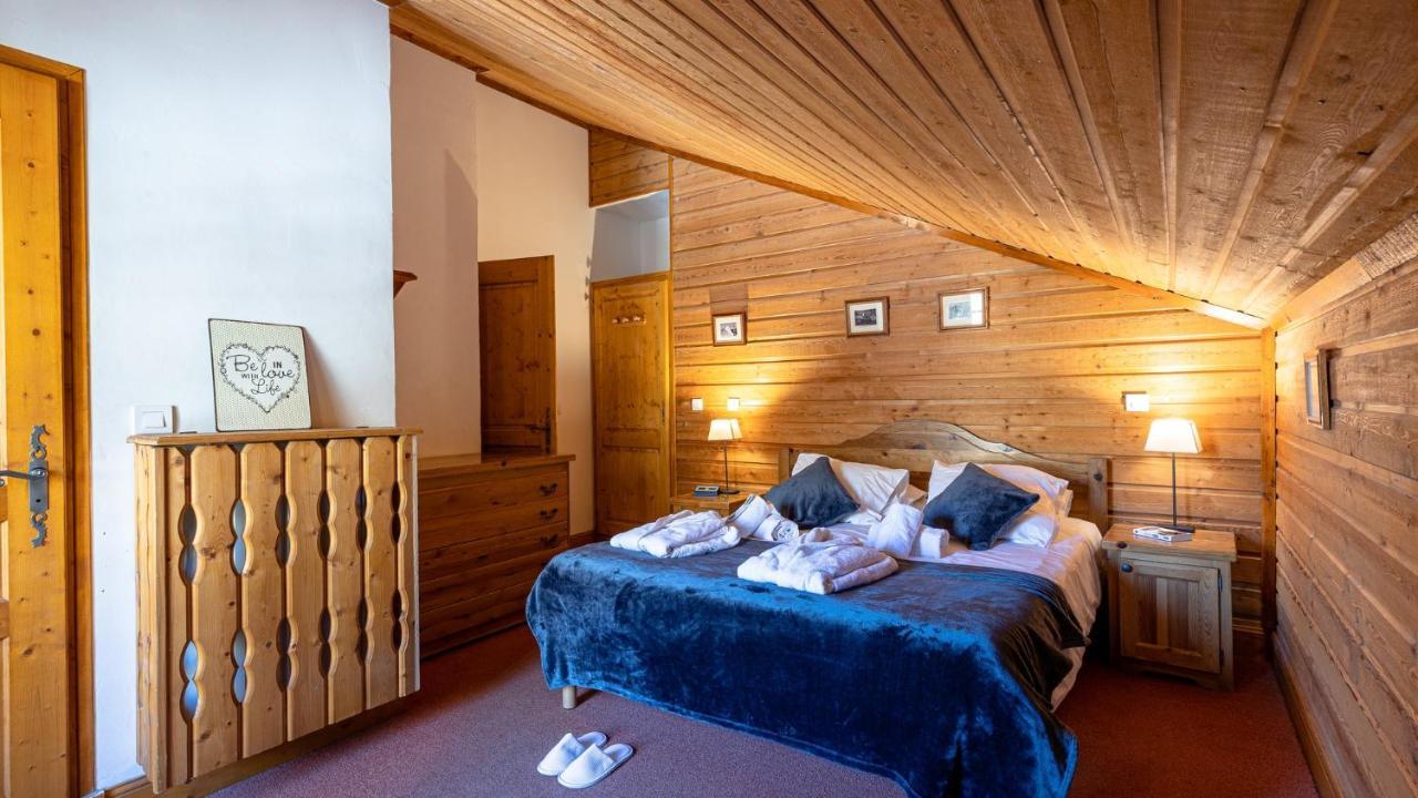 Madame Vacances Les Chalets De L'Altiport Alpe d'Huez Eksteriør billede