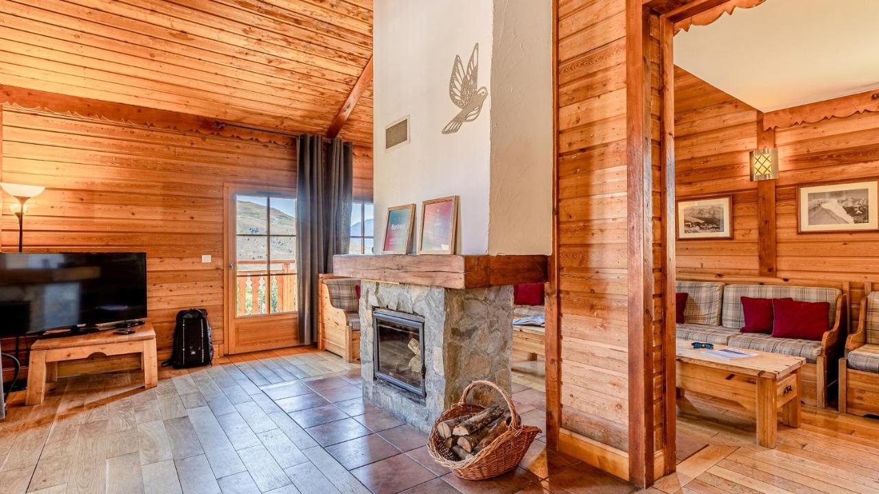 Madame Vacances Les Chalets De L'Altiport Alpe d'Huez Eksteriør billede
