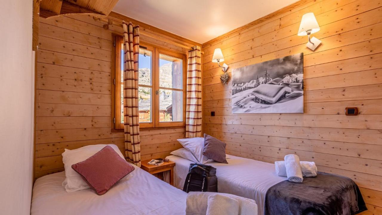 Madame Vacances Les Chalets De L'Altiport Alpe d'Huez Eksteriør billede