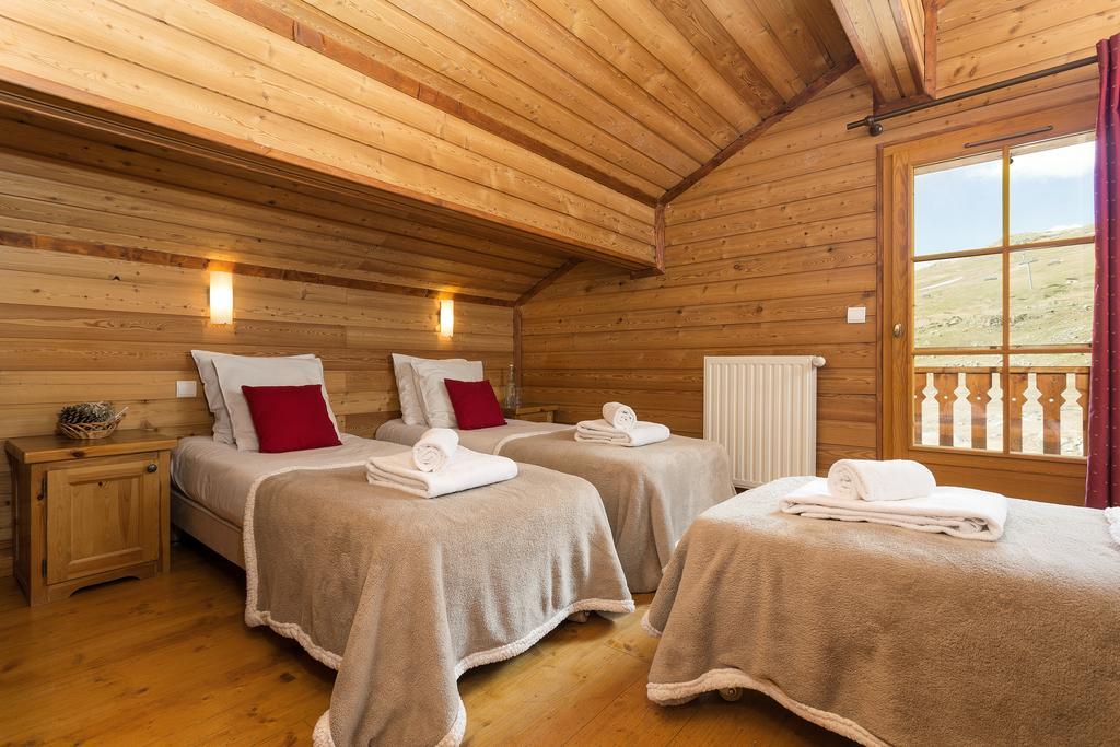 Madame Vacances Les Chalets De L'Altiport Alpe d'Huez Eksteriør billede