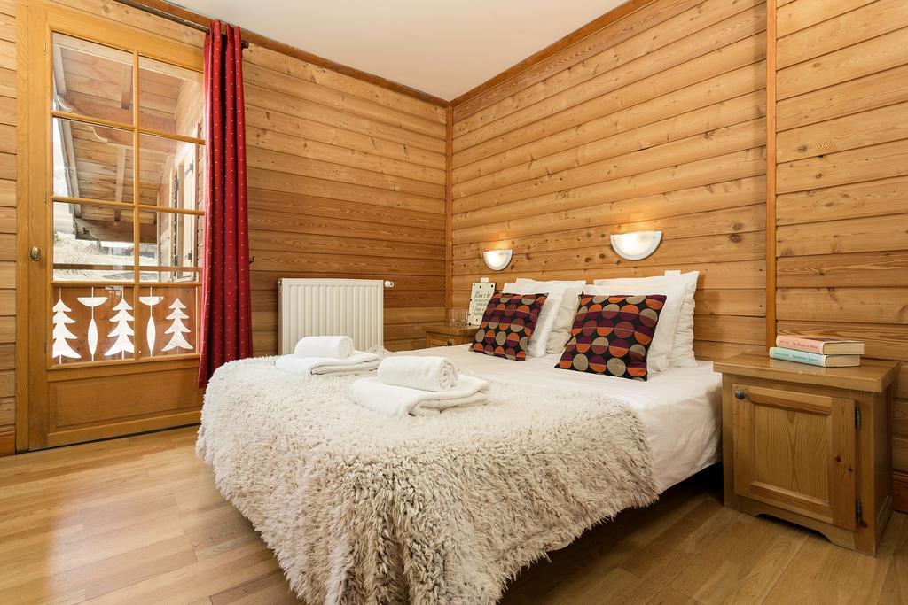 Madame Vacances Les Chalets De L'Altiport Alpe d'Huez Eksteriør billede