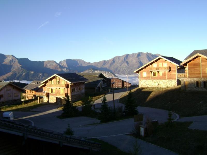 Madame Vacances Les Chalets De L'Altiport Alpe d'Huez Eksteriør billede