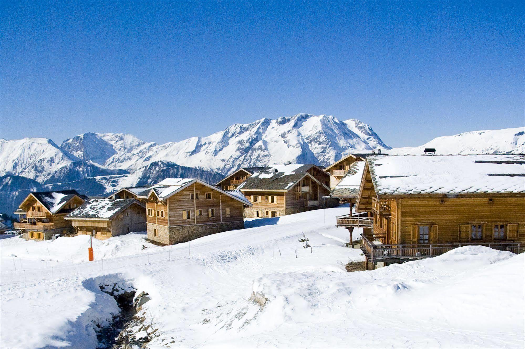 Madame Vacances Les Chalets De L'Altiport Alpe d'Huez Eksteriør billede